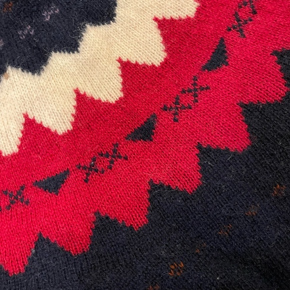 London Fog Shetland wool sweater - Picture 2 of 3